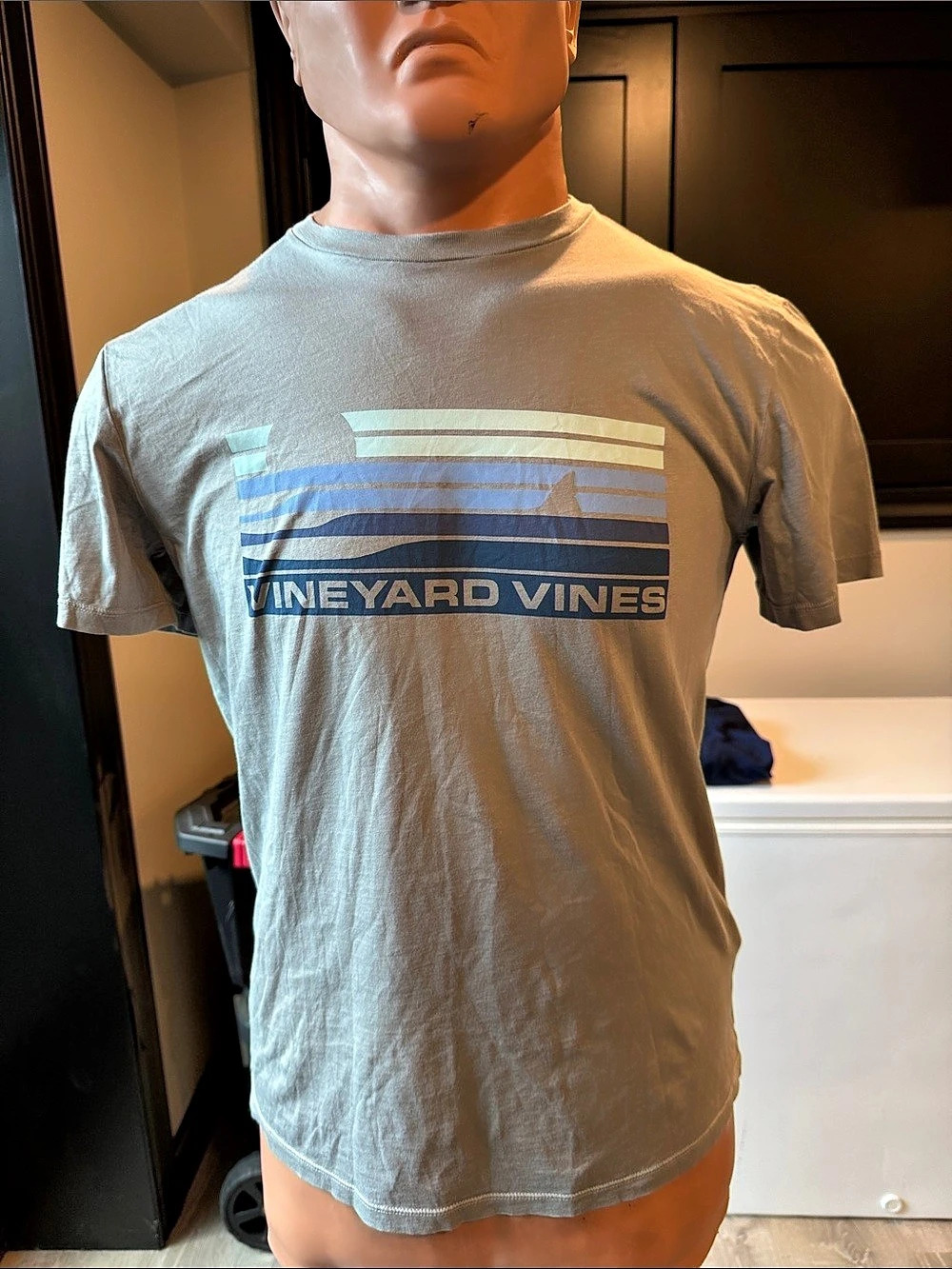 vineyard vines Island T-Shirt Graphic T-Shirt in Gray Size Large Mens